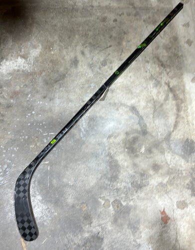 Used Junior Bauer Ag5nt Hockey Stick Right Handed P92