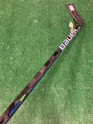 Used Intermediate Bauer Nexus Geo Hockey Stick Left Hand P88