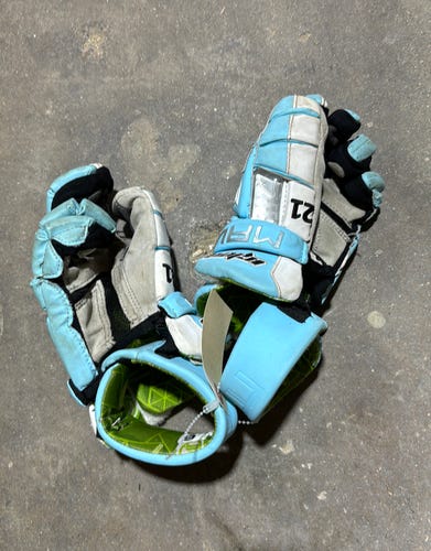 Blue Used Maverik M5 Lacrosse Gloves 10"