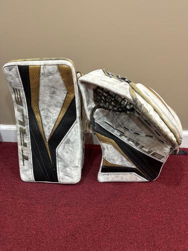 True 12.2 Glove And Blocker Pro Stock Item#AR12