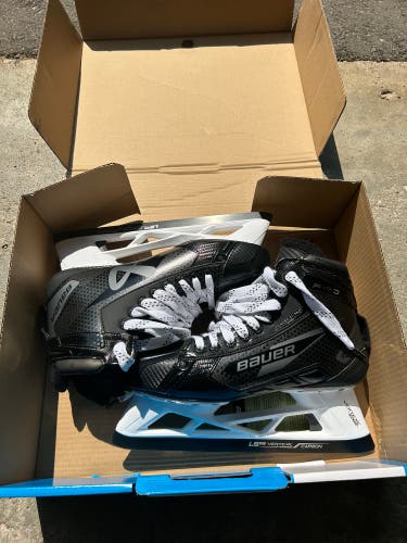 NEW Bauer Pro Goal Skate