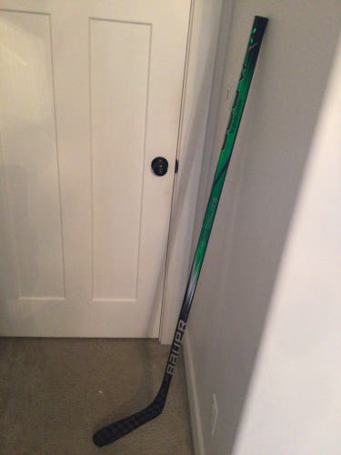 Custom Green Bauer Vapor Hyperlight2