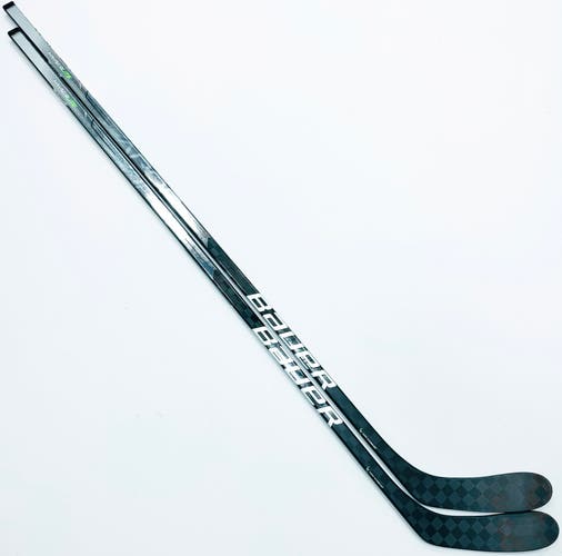 New 2 Pack Custom Silver Bauer Vapor Hyperlite (ADV Build) Hockey Stick-LH-P28-77 Flex-Grip