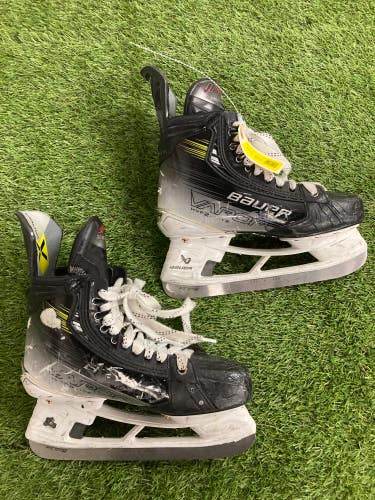 Bauer Vapor Hyperlite 2 - Senior