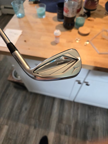 Used Men's Mizuno JPX 923 Right Handed Iron Set 6 Pieces Steel Shaft