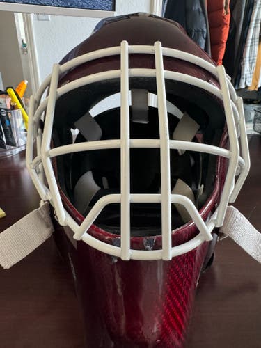 Used Senior Hackva Goalie Mask M