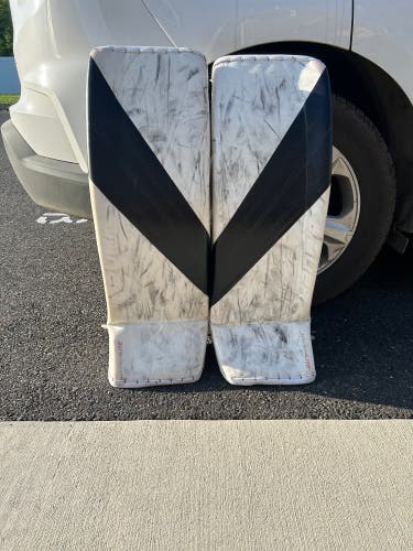 Bauer Vapor Hyperlite Pro Return Goalie Pads 35