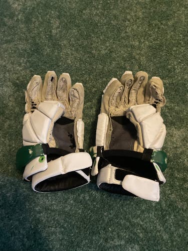 Used Nike Vapor Gloves