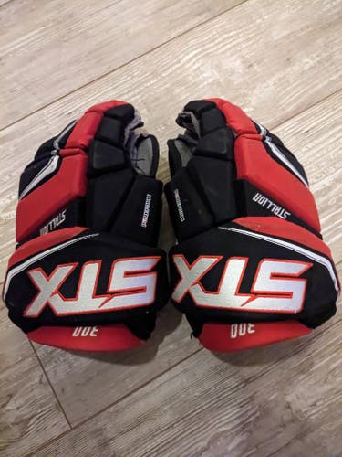 STX Hockey Gloves