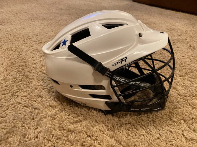 Used Unknown Cascade CPV-R Helmet