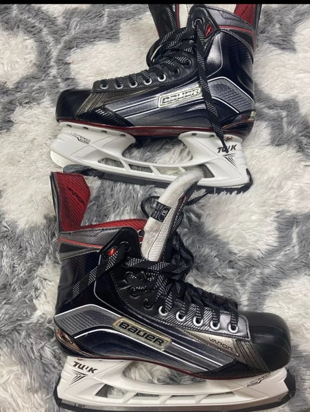 Used Senior Bauer Regular Width 10 Vapor X800 Hockey Skates