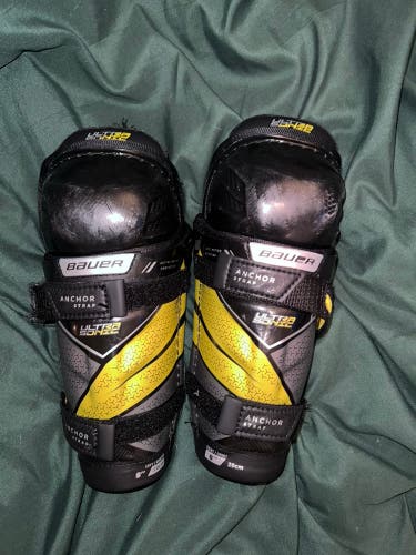 Youth Bauer Supreme Ultra Sonic Shin Guards