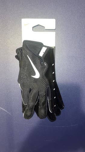 Size Medium Vapor Jet football gloves