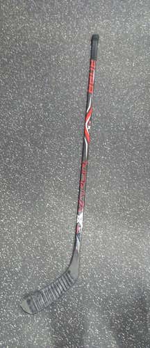 Used Bauer Vapor X 700 Lite 60 Flex Pattern P29 Intermediate One Piece Sticks