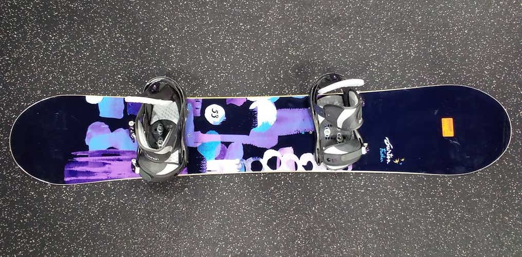 Used Burton Feather 152 Cm Women's Snowboard Combo