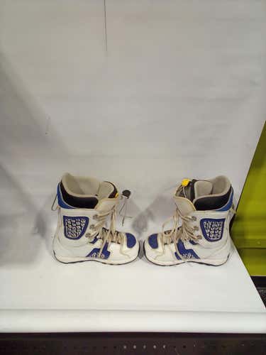 Used Burton Freestyle Senior 8.5 Men's Snowboard Boots