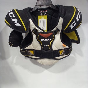 Used CCM AS1 LG Hockey Shoulder Pads 11847-S000017693