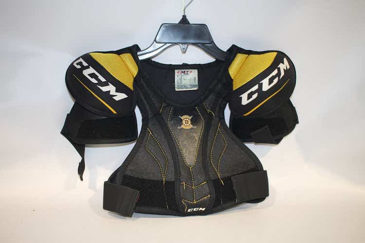 Used CCM CCM SHLDR PADS SM Hockey Shoulder Pads 11847-S000010899