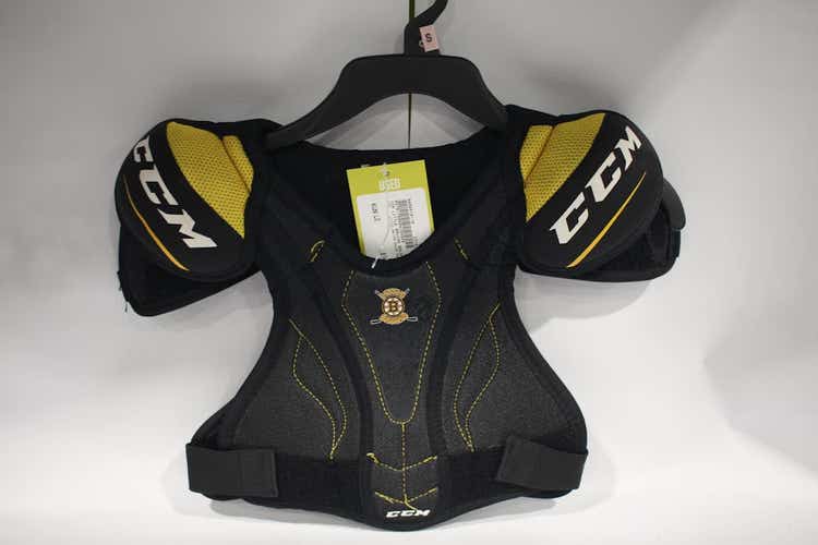 Used CCM LITTLE BRUINS SHLDR PADS YT LG Hockey Shoulder Pads 11847-S000010110
