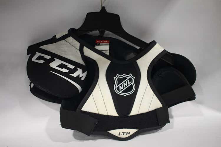 Used CCM LTP SHLDR PADS JR SM Hockey Shoulder Pads 11847-S000010893
