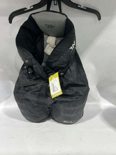 Used Easton PANTS XL Pant/Breezer Hockey Pants 11847-S000011679