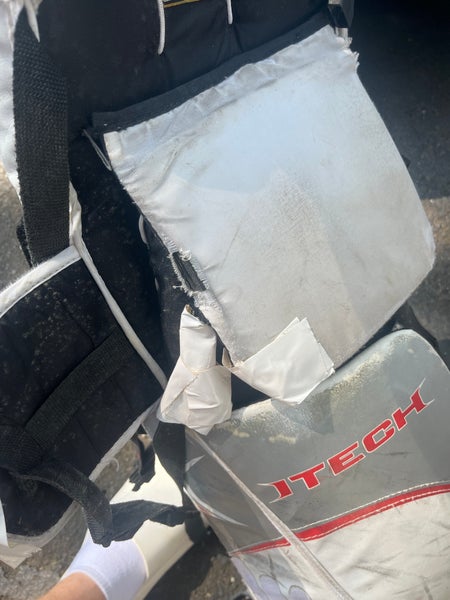 Used  Itech  X-Wing Goalie Leg Pads