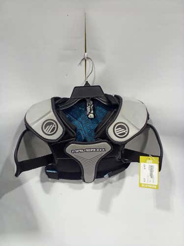 Used MAVERICK MD Hockey Shoulder Pads 11847-S000011290