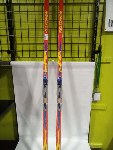 Used Peltonen Quasar 181 Cm Women's Cross Country Ski Combo