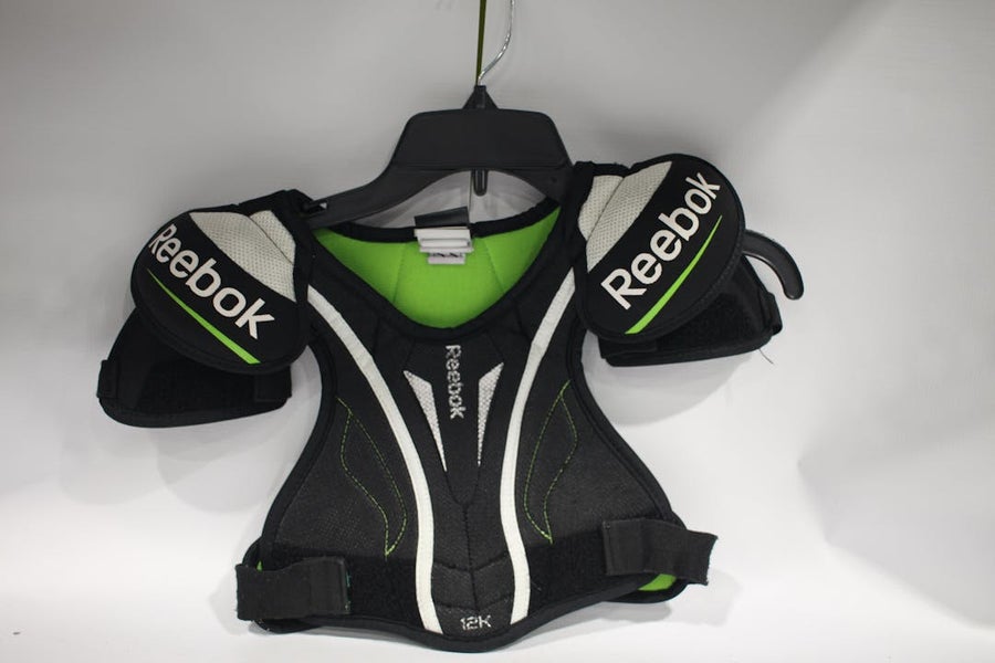 Used Reebok 12K SHLDR PADS YT LG Hockey Shoulder Pads 11847-S000010102