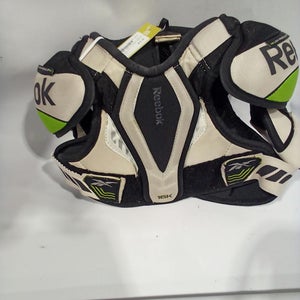Used Reebok 16K SP MD Hockey Shoulder Pads 11847-S000014176