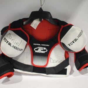 Used TOTAL HOCKEY USA SHLDR PADS YT LG Hockey Shoulder Pads 11847-S000010062