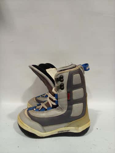 Used Vans Vans Junior 05 Boys' Snowboard Boots