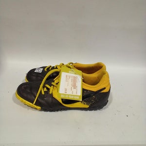 Used Nike Senior 6.5 Indoor Soccer Turf Shoes 11847-S000012120