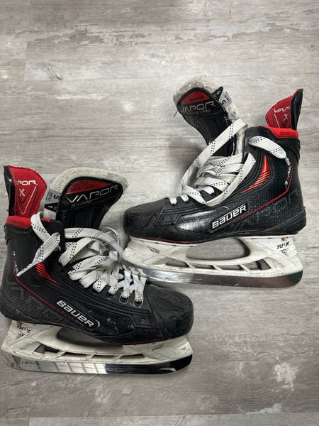 Used Intermediate Bauer Vapor 3X Pro Hockey Skates Regular Width Size 5