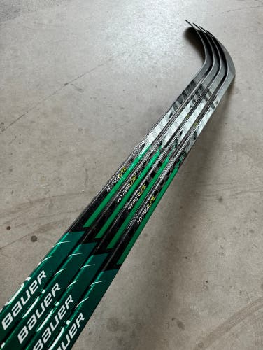 NHL Tyler Seguin New Senior Bauer Right Handed 95 Flex P92 Pro Stock Vapor Hyperlite Hockey Stick