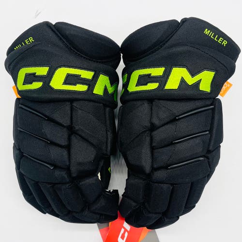 New Dallas Stars Blackout CCM FT1 Hockey Gloves-14"