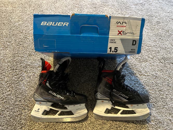 Bauer Vapor X5 Pro Hockey Skates Size 1.5 D