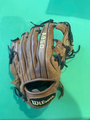 Game Ready Brown Wilson A950 Right Hand Throw Infield Baseball Glove 11.5"