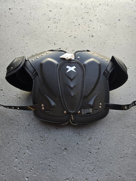 Used Extra Large Youth Xenith Fly Shoulder Pads