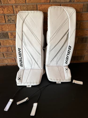 Used  Bauer  Vapor X5 Pro Goalie Leg Pads