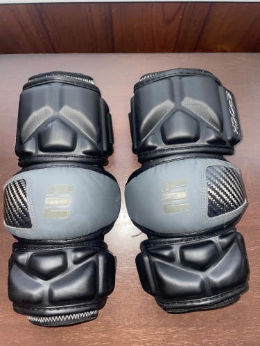 Used Adult Epoch Integra Arm Pads