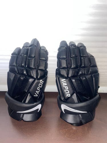 Nike Vapor Gloves