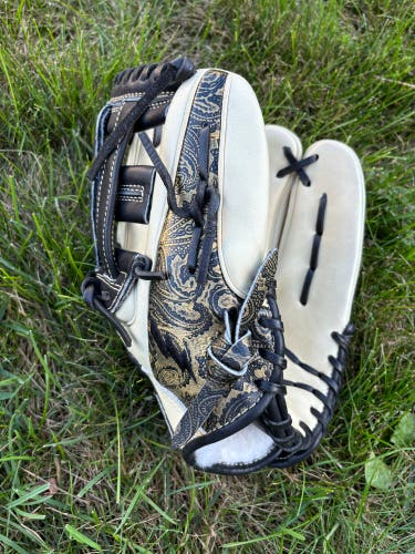44 Pro 11.75" Signature Series Infield Baseball Glove