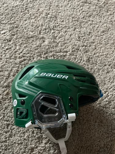 Bauer Re-Akt85 helmet green size small