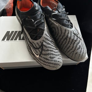 Black Used Size 9.5 (Women's 11) Men's Nike Phantom GX Elite Soccer Cleats