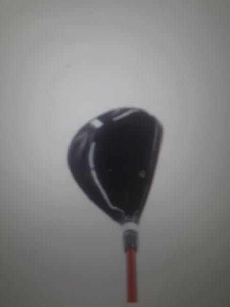 Men's TaylorMade R9 Left Hand Fairway Wood Senior Flex 3 Wood