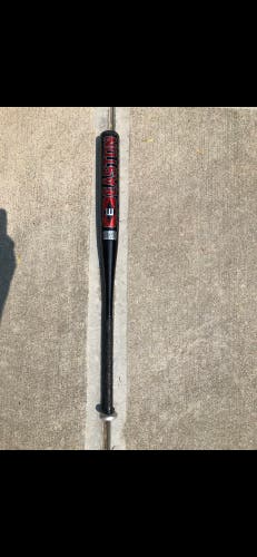 Easton Black Magic 31in/21oz  baseball bat