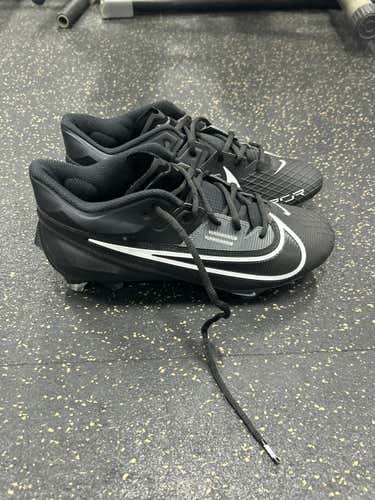 Used Nike Senior 10 Football Cleats