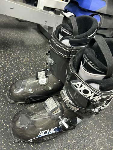 Used Atomic Livefit 90 270 Mp - M09 - W10 Men's Downhill Ski Boots