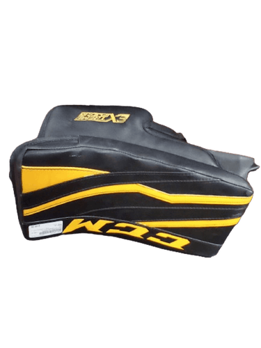 Used Ccm Extremeflexiii Regular Goalie Blockers